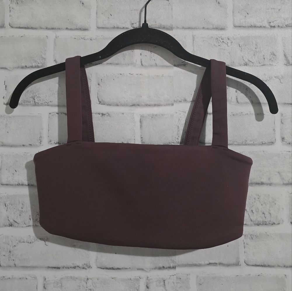 EUC Vuori Evolve Square Neck Sports Bra Burgundy Size S - Picture 6 of 9